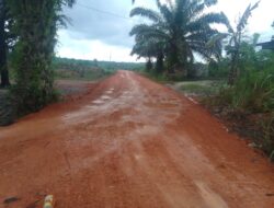 Proyek Jalan Tanah Puruh, Tanpa Plang Papan Nama