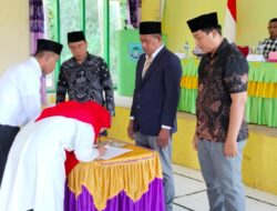 Sekcam Liang Hadiri Pelantikan PKD Tingkat  Kecamatan 