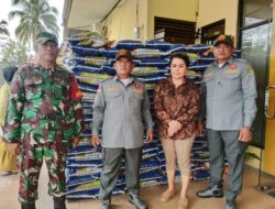 Serka Syarifudin Dampingi Pembagian Sembako Murah Di Kelurahan Langkai.