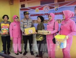 Polres Banggai Gelar Bakti Sosial Kepada Anggota dan Warakawuri