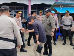 Secara Langsung! Kapolres Bangkep Turut Pantau pelaksanaan PSU desa Tatakalay TPS 01