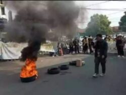 Kasus Pembunuhan Vina, Mahasiswa Demo Polres Cirebon Kota