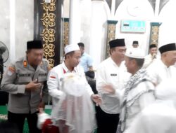 Polisi Jaga Ketat Kedatangan Jemaah Haji Kabupaten Banggai