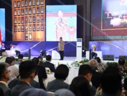 Jelaskan Makna Gelar Akademik, Mendagri : Bukan Sebatas Gelar, tetapi Cara Berpikir