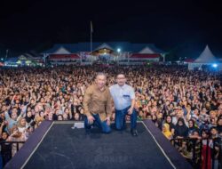 Kader Partai Koalisi Dan Ribuan Relawan Simpatisan, Sambut Kedatangan Calon Bupati Banggai