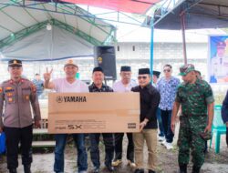 Wujud Dukungan Terhadap Kesejahteraan Nelayan, Bupati Amirudin Salurkan 29 Unit Mesin Katinting