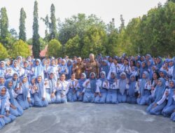 Dorong Kreativitas Siswa, Bupati Banggai Sumbang Panggung Minat Bakat SMA Negeri 1 Bualemo