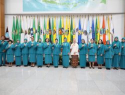 Ketum TP PKK Tri Tito Karnavian Resmi Lantik Pj. Ketua TP PKK dan Pembina Posyandu Provinsi Nusa Tenggara Timur