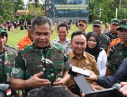 Kasad Jendral TNI Maruli Simanjuntak Tiba Di Pulang Pisau, Disambut Hangat Dandim 1011/Klk