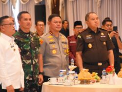 Pangdam XIII/Merdeka Bersama Danrem 132/Tadulako Hadiri Deklarasi Pemilu Damai 2024