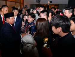 Warga dan Mahasiswa di Tiongkok Antusias Sambut Kedatangan Presiden Prabowo