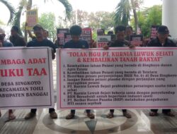 Tolak Perpanjangan HGU PT KLS, Masyarakat Toili Datangi Kantor Bupati Banggai