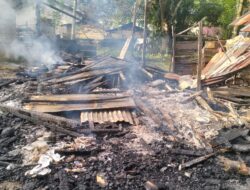 Warga Gunoeng Pungki di Kejutkan Kobaran Api, Lalap Rumah Penyandang Disabilitas 