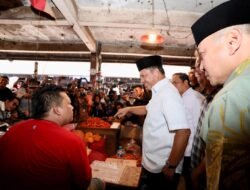 Tinjau Pasar Induk Tanah Tinggi, Mendagri: Inflasi Terkendali, Daya Beli Masyarakat Masih Terjaga