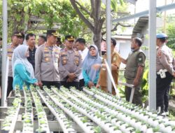 Sambangi KWT, Kapolres Metro Tangerang  Dukung Asta Cita Program Swasembada Pangan Presiden RI