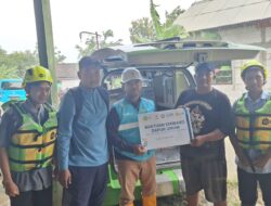 Salurkan Bantuan bagi Korban Banjir di Kabupaten Kendal, Anggota Komisi XII DPR RI Berkolaborasi Bersama PLN dan Pertamina 