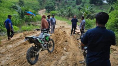 Ali Muda Gelar, Reses Tinjau Jalan dan Jembatan di Jorong Lubuk Gobing