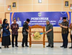 Resmikan Alih Status UPTD BKOM dan Pelkes Menjadi BLUD Prov Sumbar, Muhidi Sampaikan Pesan Ini