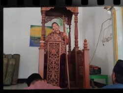 Lakukan Rutinitas Khutbah Jum’at, Camat Darul Makmur Dikenal Dekat dengan Masyarakat