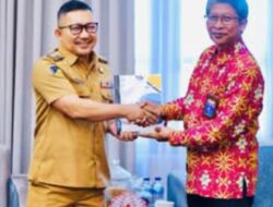 Bupati Banggai Terima Hasil Evaluasi dan Pengawasan Serta Akuntabilitas Pengelolaan Keuangan Dari BPKP Sulteng
