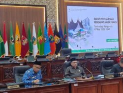 Sampaikan Pendapat Akhir, Fraksi DPRD Sumbar Terhadap Ranperda RTRW