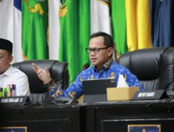 Wamendagri Bima Arya Minta Pemda Akselerasi Pemeriksaan Kesehatan Gratis dan Program 3 Juta Rumah