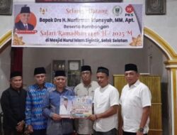 Nurfirman Wansyah Kunjungan ke Masjid Nurul Islam, Serahkan Bantuan di Solok Selatan