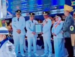 Bupati Bangkep terima penghargaan UHC kategori Madya Dari Gubernur Sulawesi Tengah