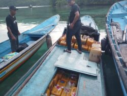 Ditpolairud Polda Sulteng Gagalkan Pengiriman 2,2 Ton Solar Tujuan Taliabu Maluku Utara