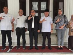 Bupati Bangkep di Dampingi Kadis Perpus dan Kaban Bapeda Serta Ketua Komisi 3 DPRD Bangkep Koordinasi di Perpusnas.