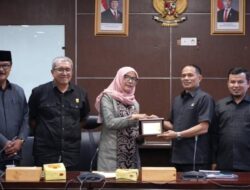 Terima Kunjungan Banggar Tanah Datar, DPRD Sumbar Bahas Pertanggungjawaban APBD 2024