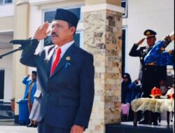 Pj. Sekda Bangkep Suripto Nurdin Pimpin Upacara Bendera Hari Lahirnya Pancasila di Halaman Kantor Bupati Bangkep.