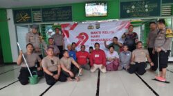 Sambut HUT Bhayangkara ke-79, Polsek Pademangan Gelar Bakti Sosial dan Religi di Masjid Jami At-Tawakkal