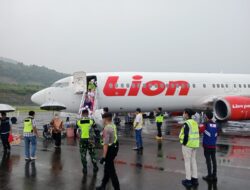 Polres Banggai Kawal Kedatangan Jemaah Haji Demi Kelancaran dan Keamanan