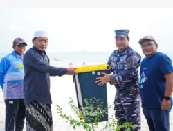 Jaga Keasrian Kawasan Wisata Pantai Batu Tunggal, PT Timah Serahkan Bantuan Alat Kebersihan Pokdarwis Rambak 