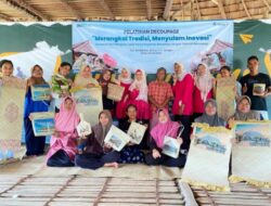 PT Timah Berdayakan Masyarakat Adat Mapur Melalui Pelatihan Decoupage