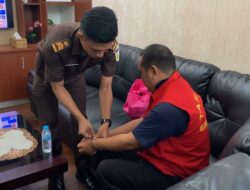 Ase Serahkan Diri ke Kejari Pangkalpinang Jalani Eksekusi, Pasca Kasasi Ditolak