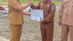 Pimpin Apel Gabungan OPD, Bupati Bangkep Berikan Penghargaan Pelayanan Publik 2024
