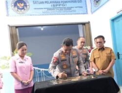 Bupati Tapteng Dampingi Kapoldasu Resmikan SPPG Yayasan Kemala Bhayangkari