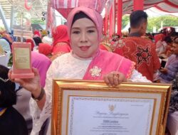 Jaga Asa Perempuan Pesisir Pantai Labu, Patimah M.Pd Tak Pernah Letih Menyemai Harapan ke Panggung Negeri