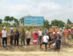 Dukung Program Ketahanan Pangan, Anak PT. Bakrie Sumatera Plantations Panen Jagung