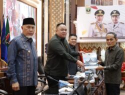 DPRD Sumbar Bahas Ranperda APBD 2026, Fraksi-Fraksi Sampaikan Catatan Kritis