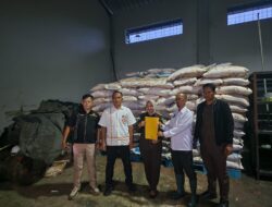 Polda Babel Limpahkan Berkas 2 Tersangka Kasus Penyelundupan Pupuk Subsidi Asal Lampung Ke Kejari Koba