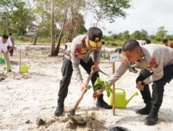 Kapolda Babel Kunjungi Beltim, Tanam Pohon Di Objek Wisata SD Laskar Pelangi