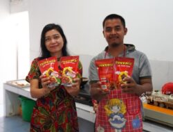 Dibalik Renyah Camilan Kulit Ayam Crispy Tukenia, Tersimpan Kisah Perjuangan Perempuan Tangguh