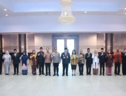 Gubernur Babel Lantik 8 ASN: Jabatan Adalah Amanah, Jangan Disalahgunakan