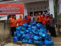 Peduli Bencana Sumbar, Gerakan Rakyat Riau Turun Langsung Salurkan Bantuan