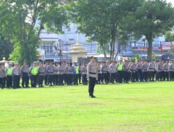 Polda Jambi Laksanakan Apel Persiapan Pengamanan Malam Natal Tahun 2025 di Lapangan Hijau Mapolresta Jambi