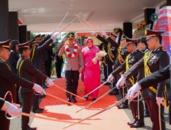 Dipimpin Langsung Kapolres Banggai Yang Baru, Suasana Haru Warnai Tradisi Pelepasan AKBP Putu Binangkari, SIK