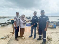 Perkuat Ekonomi Pesisir, PT TIMAH Tbk Perbaiki Dermaga di Desa Air Lintang